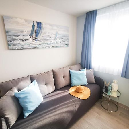 Rita Apartments - Sea-View Apartment 2Plus1 Tučepi Kültér fotó